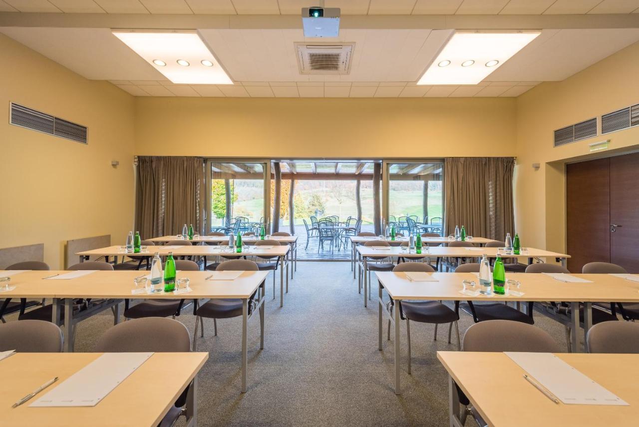 Golf Hotel Kaskáda Brno Kuřim Kültér fotó